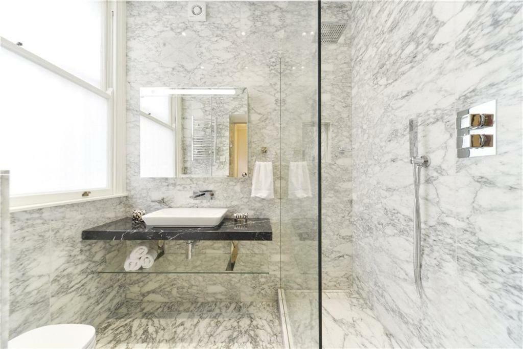 Beautiful 1 Bedroom Apartment Ovington Square Londra Dış mekan fotoğraf